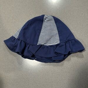 Girls | 6-9mth | 100% cotton hat | navy blue-white